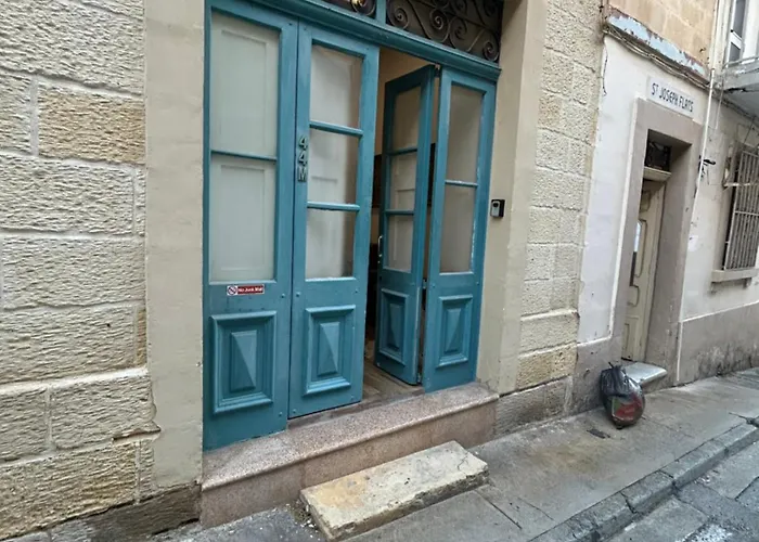 Stella Mares Cosy 2bdroom Fully Equipped Maisonette Apartamento Sliema