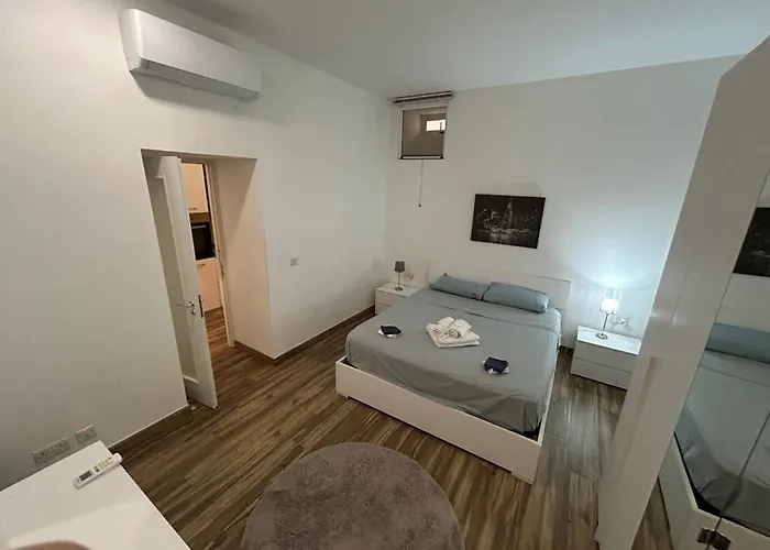 Stella Mares Cosy 2bdroom Fully Equipped Maisonette