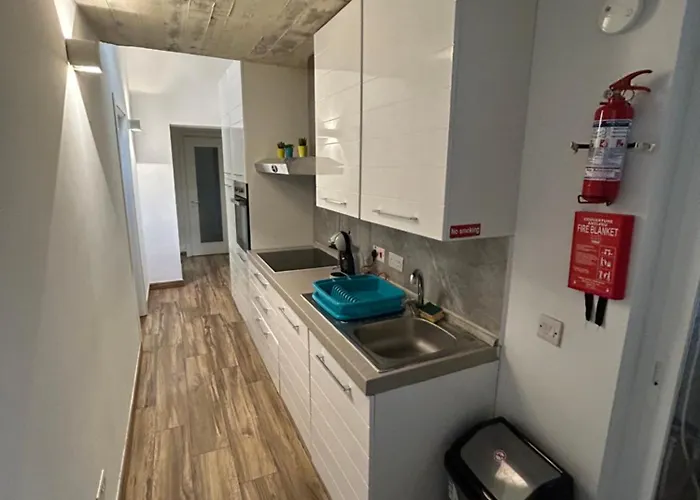 Stella Mares Cosy 2bdroom Fully Equipped Maisonette